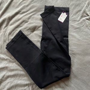 NWT High-Waisted Shaping Legging